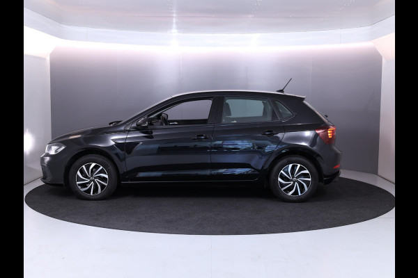 Volkswagen Polo 1.0 TSI Life Business 95 pk Automaat (DSG) | Verlengde garantie | Navigatie | Parkeersensoren | Adaptieve cruise control | Stoelverwarming |