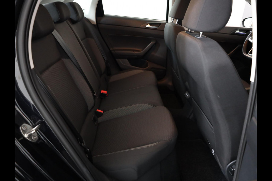 Volkswagen Polo 1.0 TSI Life Business 95 pk Automaat (DSG) | Verlengde garantie | Navigatie | Parkeersensoren | Adaptieve cruise control | Stoelverwarming |