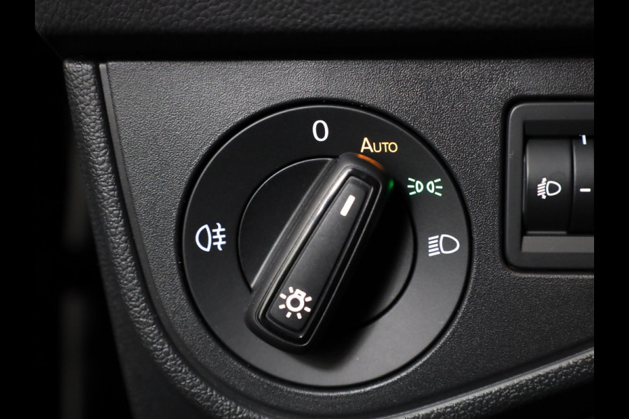 Volkswagen Polo 1.0 TSI Life Business 95 pk Automaat (DSG) | Verlengde garantie | Navigatie | Parkeersensoren | Adaptieve cruise control | Stoelverwarming |