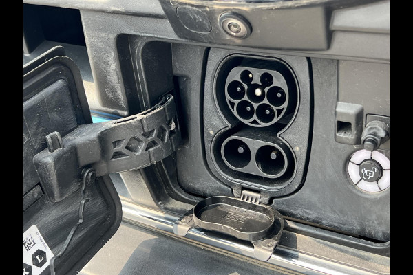 Ford E-Transit 350 L2H2 Trend 68 kWh 184pk | ZUID | Pro Power on board | Navigatie | Adaptieve Cruise |  Digitale binnenspiegel | Laadruimtebescherming | Reservewiel | H7 batterij | LED laadruimteverlichting