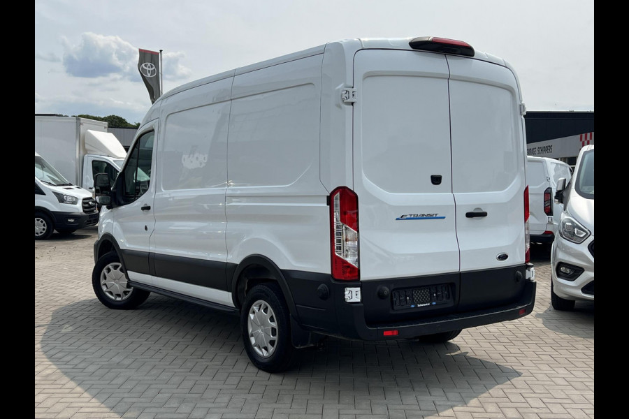 Ford E-Transit 350 L2H2 Trend 68 kWh 184pk | ZUID | Pro Power on board | Navigatie | Adaptieve Cruise |  Digitale binnenspiegel | Laadruimtebescherming | Reservewiel | H7 batterij | LED laadruimteverlichting