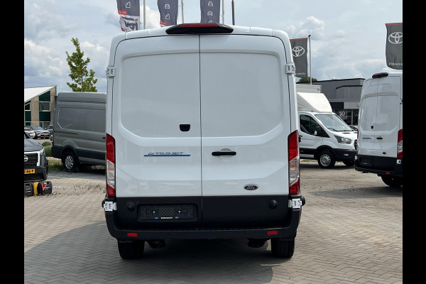 Ford E-Transit 350 L2H2 Trend 68 kWh 184pk | ZUID | Pro Power on board | Navigatie | Adaptieve Cruise |  Digitale binnenspiegel | Laadruimtebescherming | Reservewiel | H7 batterij | LED laadruimteverlichting