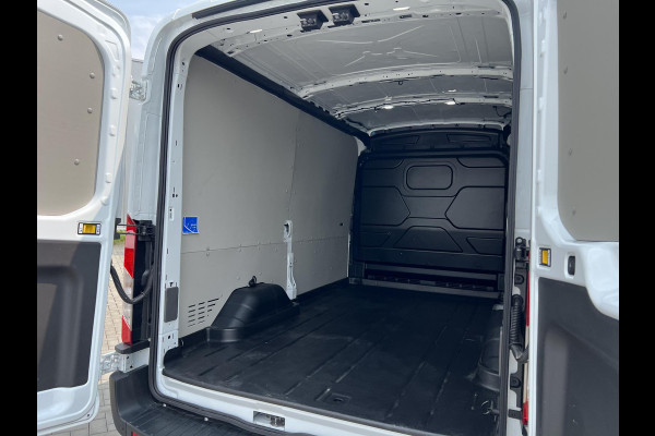 Ford E-Transit 350 L2H2 Trend 68 kWh 184pk | ZUID | Pro Power on board | Navigatie | Adaptieve Cruise |  Digitale binnenspiegel | Laadruimtebescherming | Reservewiel | H7 batterij | LED laadruimteverlichting