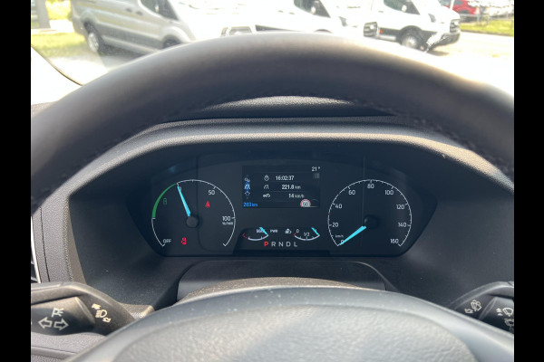Ford E-Transit 350 L2H2 Trend 68 kWh 184pk | ZUID | Pro Power on board | Navigatie | Adaptieve Cruise |  Digitale binnenspiegel | Laadruimtebescherming | Reservewiel | H7 batterij | LED laadruimteverlichting