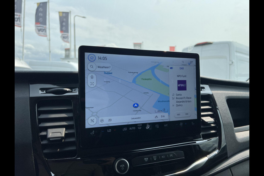 Ford E-Transit 350 L2H2 Trend 68 kWh 184pk | ZUID | Pro Power on board | Navigatie | Adaptieve Cruise |  Digitale binnenspiegel | Laadruimtebescherming | Reservewiel | H7 batterij | LED laadruimteverlichting