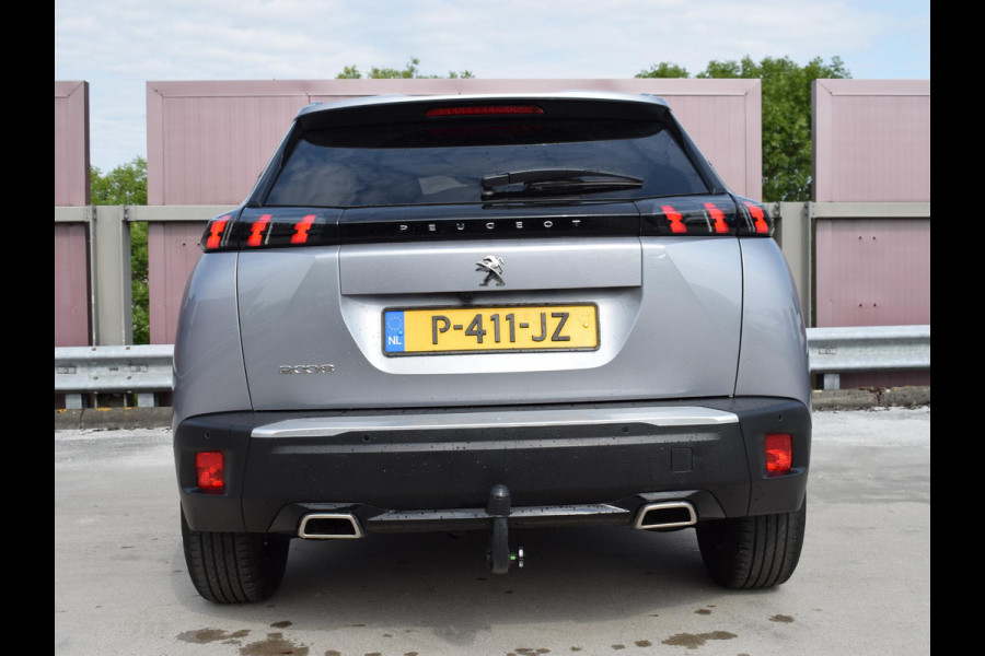 Peugeot 2008 1.2 PureTech Allure Pack TREKHAAK | ACHTERUITRIJCAMERA MET SENSOREN | NAVI + CARPLAY | E.C.C. |