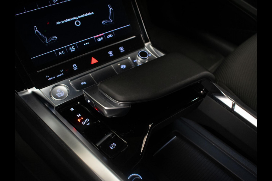 Audi e-tron E-tron 50 quattro Launch Sport (APPLE CARPLAY,LED,XENON,MEMORY,PDC,DIGITALE DASH,GETINT,NETTESTAAT)