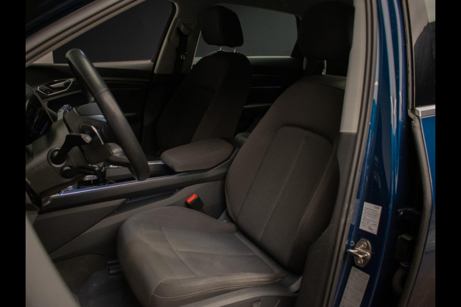 Audi e-tron E-tron 50 quattro Launch Sport (APPLE CARPLAY,LED,XENON,MEMORY,PDC,DIGITALE DASH,GETINT,NETTESTAAT)