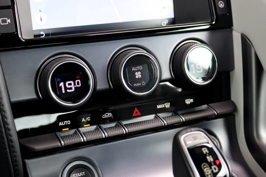 Jaguar F-Type 2.0T 301 PK Aut8 | Camera | LED | Sfeerverlichting | Meridian Sound | Lane Assist | Cruise Control | Climate Control | Leder |