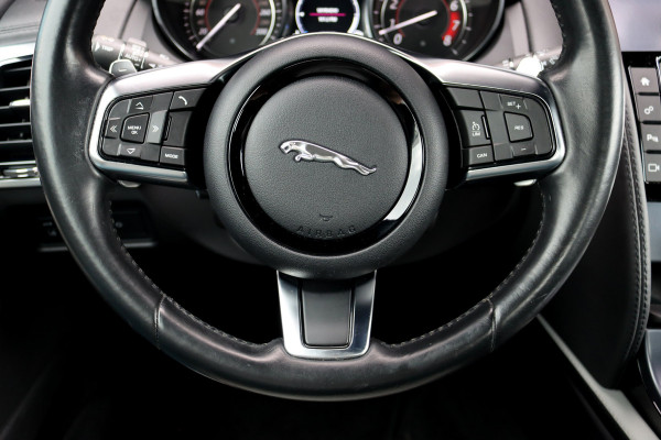 Jaguar F-Type 2.0T 301 PK Aut8 | Camera | LED | Sfeerverlichting | Meridian Sound | Lane Assist | Cruise Control | Climate Control | Leder |