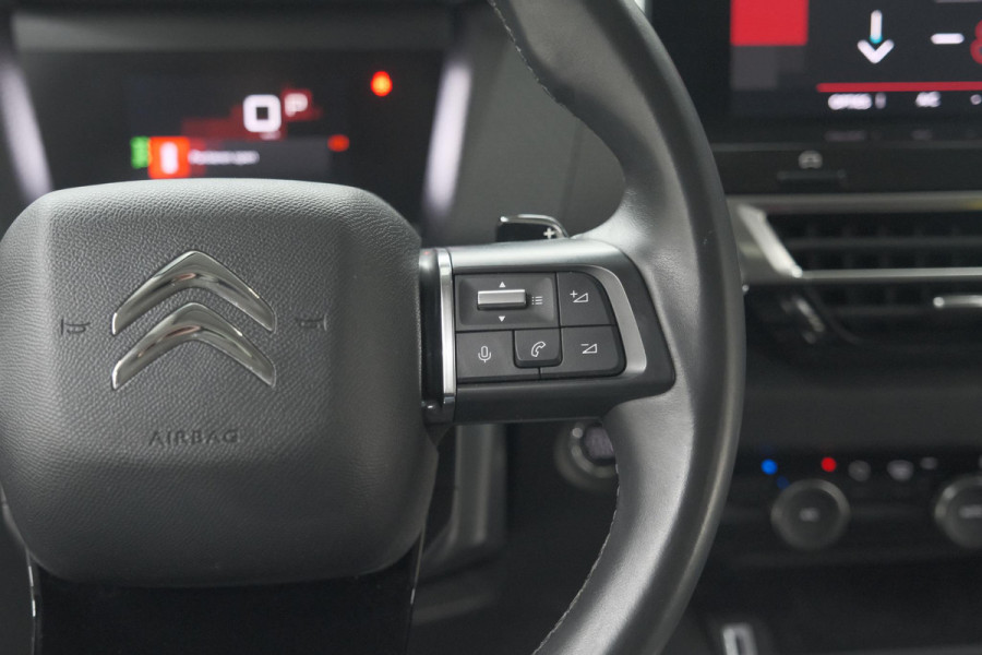 Citroën C4 Puretech 130 EAT8 Shine | Camera | Head-Up Display | Parkeersensoren | Navigatie