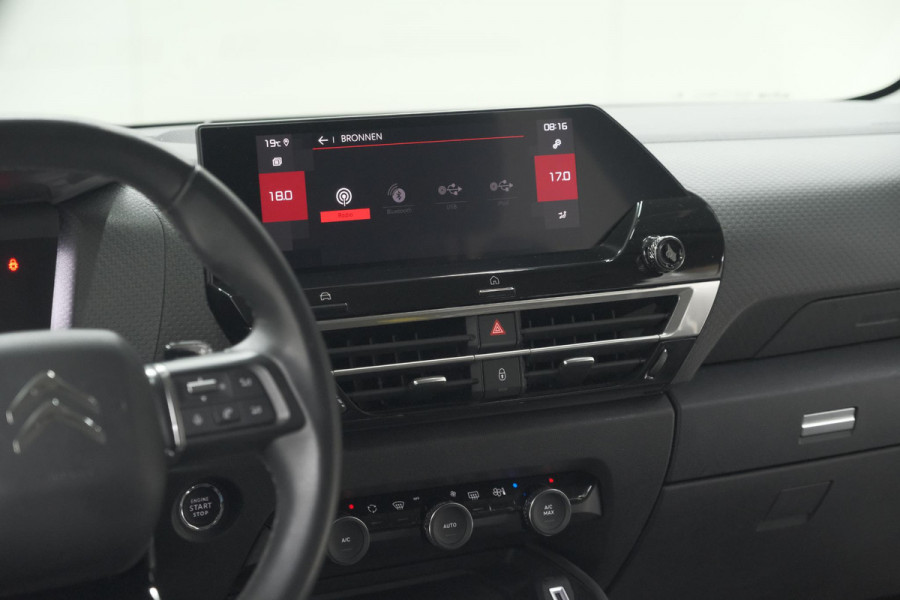 Citroën C4 Puretech 130 EAT8 Shine | Camera | Head-Up Display | Parkeersensoren | Navigatie