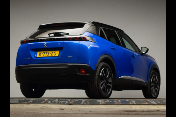 Peugeot e-2008 EV GT Pack 50 kWh Sport 3 FASE (PANORAMADAK,APPLE CARPLAY,LED,NAVI,3D CAMERA,ALCANTARA,DODE HOEK,NETTESTAAT)