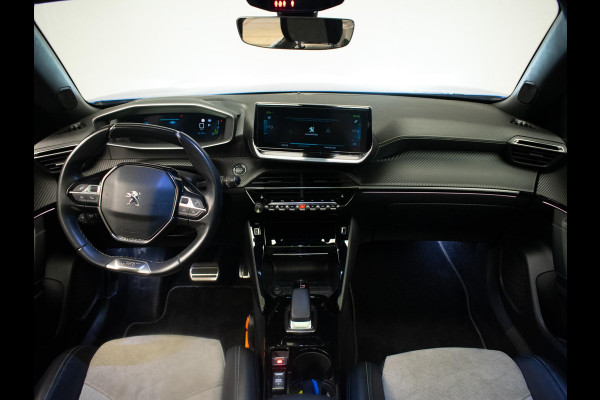 Peugeot e-2008 EV GT Pack 50 kWh Sport 3 FASE (PANORAMADAK,APPLE CARPLAY,LED,NAVI,3D CAMERA,ALCANTARA,DODE HOEK,NETTESTAAT)