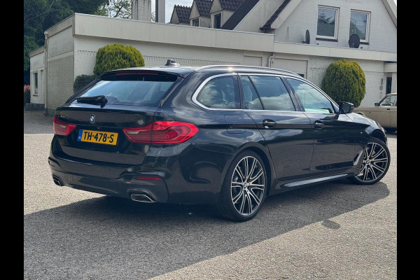 BMW 5 Serie Touring 540i xDrive High Ex. M Sport|4wStur||PANO|HuD|NL