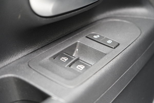 Volkswagen up! 1.0 | Comfortpakket | Climate control | Cruise control | Achteruitrijcamera
