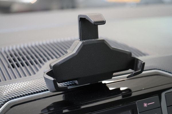 Volkswagen up! 1.0 | Comfortpakket | Climate control | Cruise control | Achteruitrijcamera