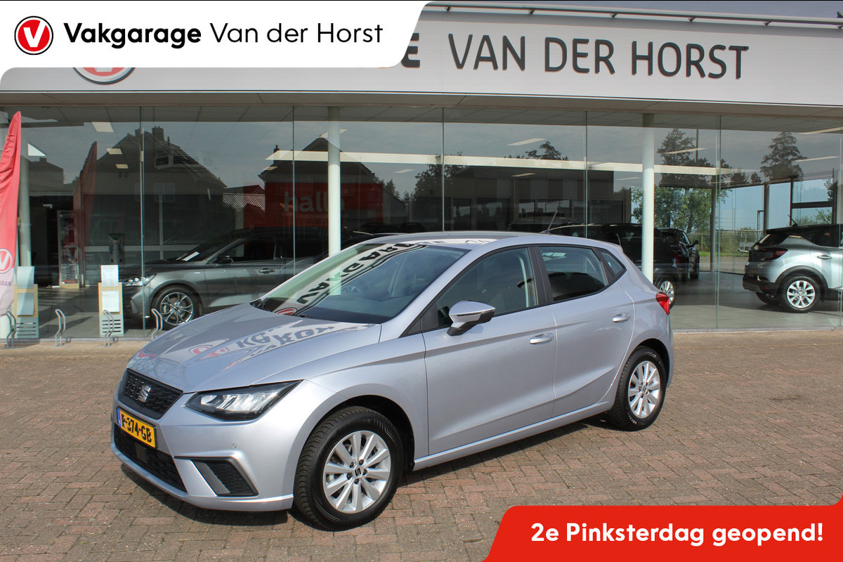 Seat Ibiza 1.0-96pk TSI Style. NIEUWSTE MODEL. Volautm. airco, camera, elektr ramen v+a, LED verlichting, stoelverwarming, metallic lak, Is In nieuwstaat ! Seat Ibiza 1.0-96pk TSI Style. NIEUWSTE MODEL. Volautm. airco, camera, elektr ramen v+a, LED verlichting, stoelverwarming, metallic lak, Is In nieuwstaat !