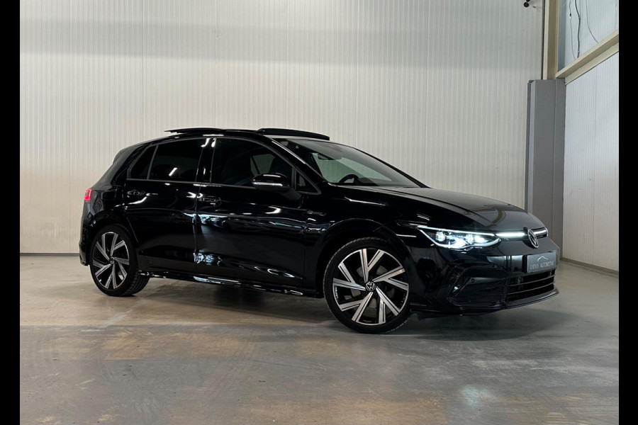 Volkswagen Golf 1.5 eTSI R-Line | PANO | 3x R-LINE | IQ LIGHTS | FABRIEKSGARANTIE