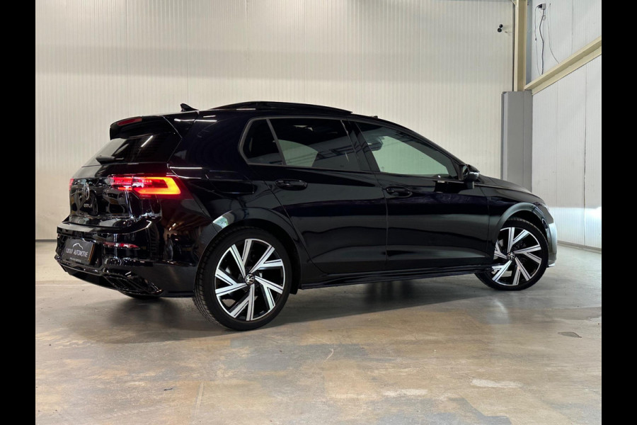 Volkswagen Golf 1.5 eTSI R-Line | PANO | 3x R-LINE | IQ LIGHTS | FABRIEKSGARANTIE