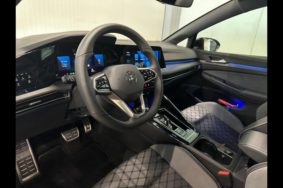 Volkswagen Golf 1.5 eTSI R-Line | PANO | 3x R-LINE | IQ LIGHTS | FABRIEKSGARANTIE