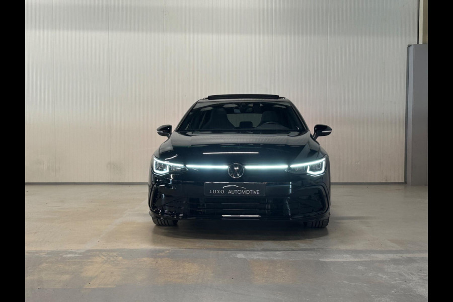 Volkswagen Golf 1.5 eTSI R-Line | PANO | 3x R-LINE | IQ LIGHTS | FABRIEKSGARANTIE