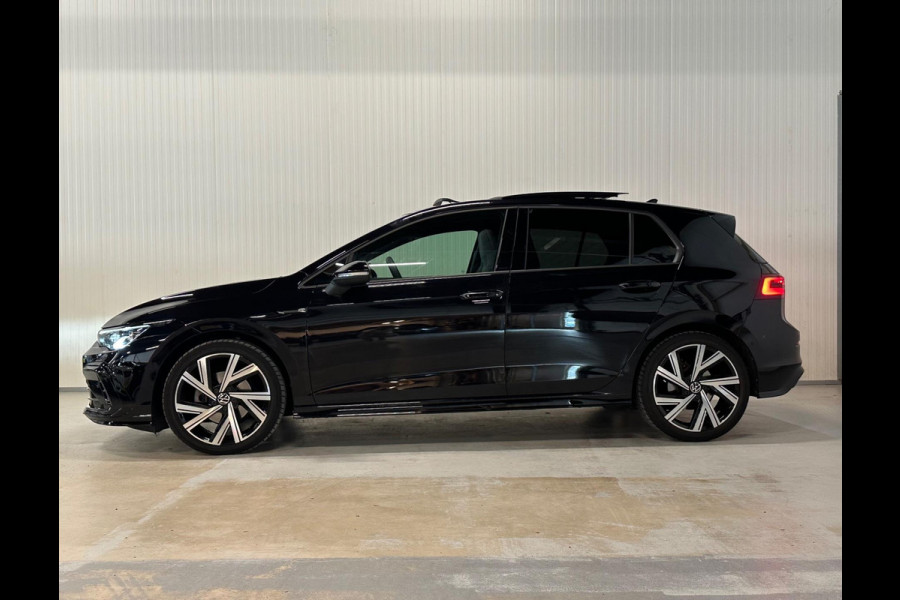 Volkswagen Golf 1.5 eTSI R-Line | PANO | 3x R-LINE | IQ LIGHTS | FABRIEKSGARANTIE