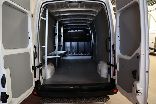 Opel Movano 2.3 Turbo L3H2 POST NL SCHAPPEN