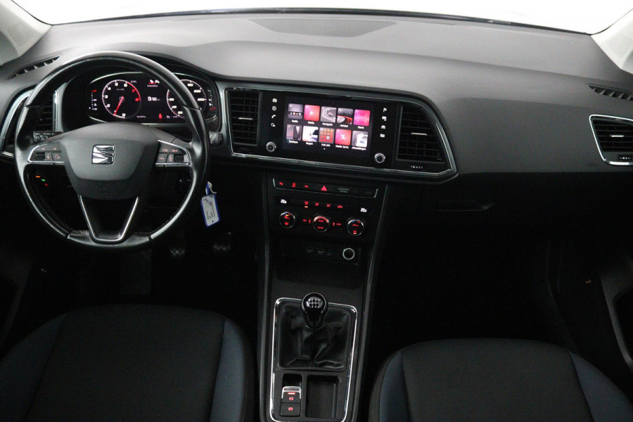 Seat Ateca 1.0 EcoTSI Style Intense (DIGITALE COCKPIT, WEGKLAPBARE TREKHAAK, BEATS, CAMERA, 1e EIGENAAR, GOED ONDERHOUDEN)