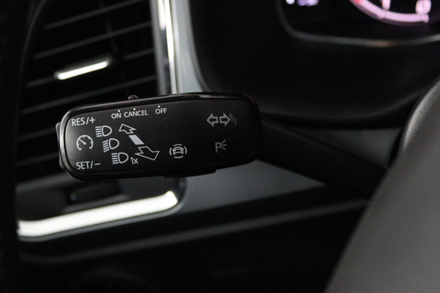 Seat Ateca 1.0 EcoTSI Style Intense (DIGITALE COCKPIT, WEGKLAPBARE TREKHAAK, BEATS, CAMERA, 1e EIGENAAR, GOED ONDERHOUDEN)