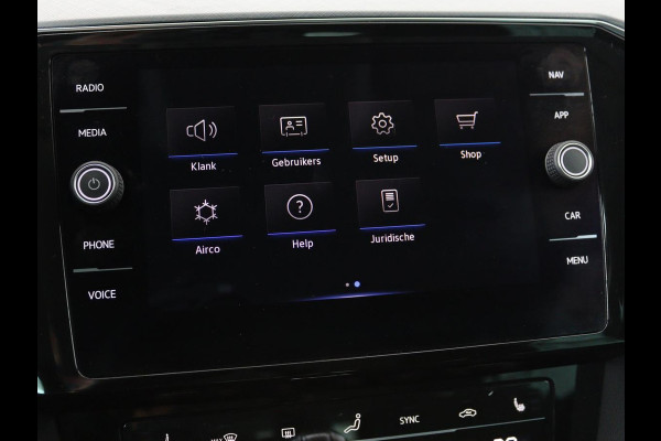 Volkswagen Passat 1.4 TSI PHEV GTE | Stoelverwarming | Massage | Carplay | Camera | Adaptive cruise | Matrix LED | Navigatie | Memory | Sfeerverlichting