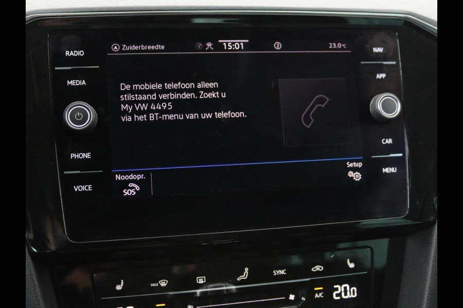 Volkswagen Passat 1.4 TSI PHEV GTE | Stoelverwarming | Massage | Carplay | Camera | Adaptive cruise | Matrix LED | Navigatie | Memory | Sfeerverlichting