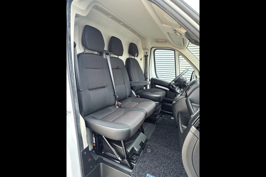 Citroën Jumper 35 2.2 BlueHDi 120 L2H2 2x schuifdeur