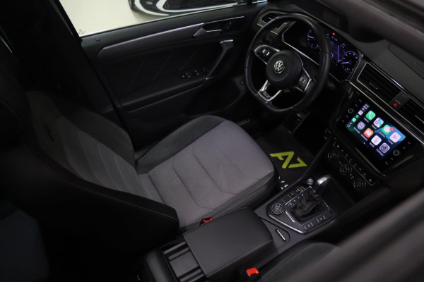 Volkswagen Tiguan 2.0 TSI 4Motion R/PANO/LANE ASSIST/CAM/ACC/VOL