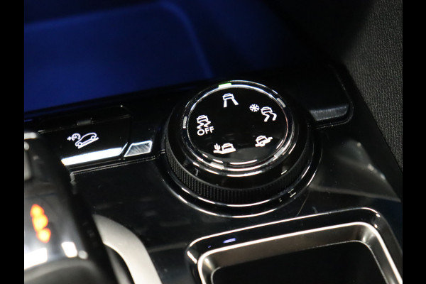 Peugeot 5008 1.2 PureTech Allure 7-Pers 7P [APPLE CARPLAY, ANDROID, CAMERA, HILL DESCENT, OFFROAD MODES, STOELVERWARMING, CRUISE, NAVI, NIEUWSTAAT]
