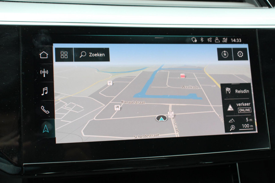 Audi e-tron e-tron 55 quattro | Navigatie | Climate Control | Alacantara | Camera | Electrisch bedienbare achterklep | Led | Cruise Control Adaptive |