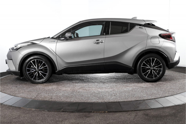 Toyota C-HR 1.8 Hybrid Dynamic - Automaat | Adapt. Cruise | Stoel-+Stuurverw. | PDC | Camera | NAV | ECC | LM 18" | Afn. Trekhaak
