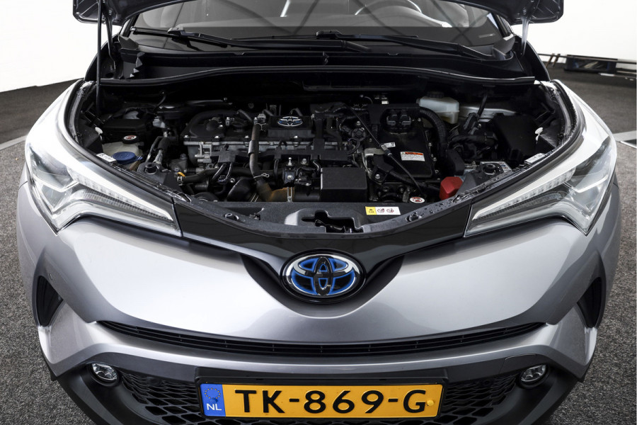 Toyota C-HR 1.8 Hybrid Dynamic - Automaat | Adapt. Cruise | Stoel-+Stuurverw. | PDC | Camera | NAV | ECC | LM 18" | Afn. Trekhaak