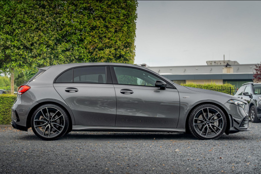 Mercedes-Benz A-Klasse AMG 35 4MATIC Edition 1 306 PK Performance Seats 360 Camera Adaptive Widescreen 19''