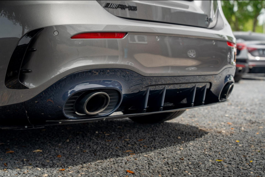 Mercedes-Benz A-Klasse AMG 35 4MATIC Edition 1 306 PK Performance Seats 360 Camera Adaptive Widescreen 19''