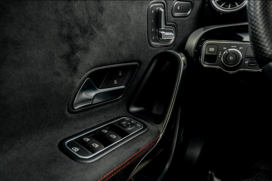 Mercedes-Benz A-Klasse AMG 35 4MATIC Edition 1 306 PK Performance Seats 360 Camera Adaptive Widescreen 19''