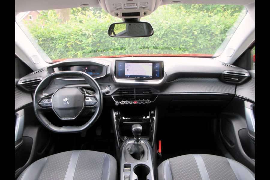 Peugeot 2008 1.2 PureTech Allure*Navi*Cruise*Camera*
