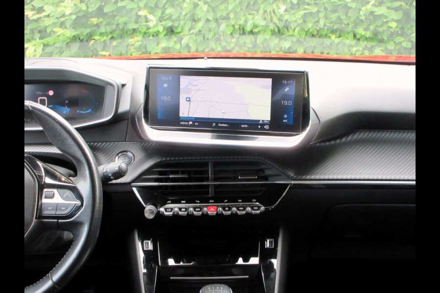 Peugeot 2008 1.2 PureTech Allure*Navi*Cruise*Camera*