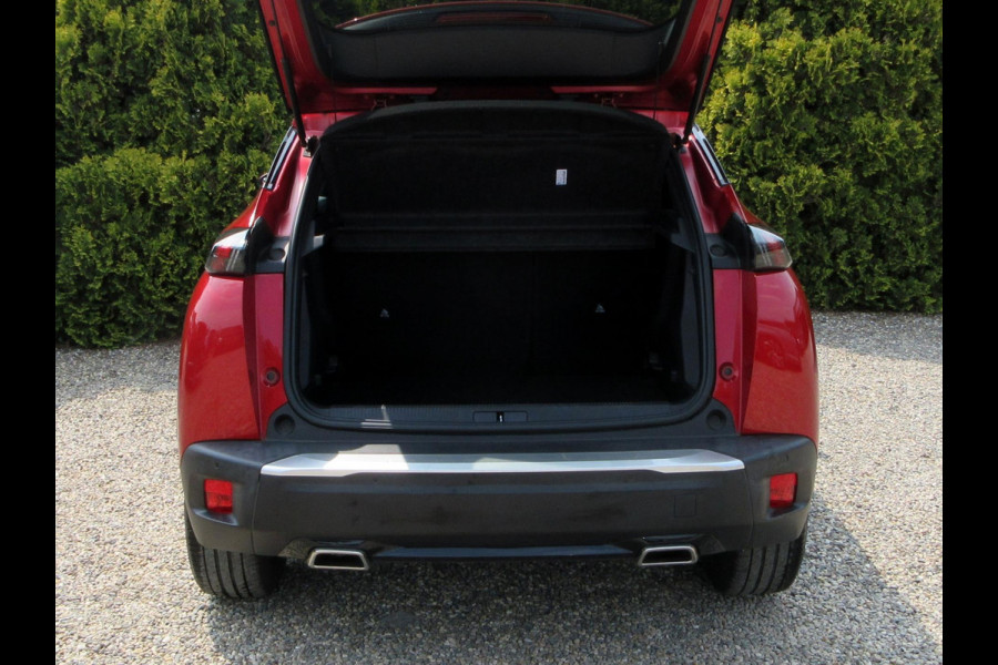 Peugeot 2008 1.2 PureTech Allure*Navi*Cruise*Camera*