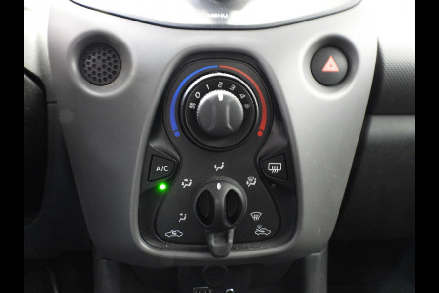 Peugeot 108 1.0 e-VTi Active Premium AIRCO/BLUETOOTH!