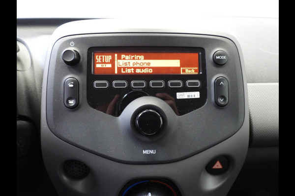 Peugeot 108 1.0 e-VTi Active Premium AIRCO/BLUETOOTH!