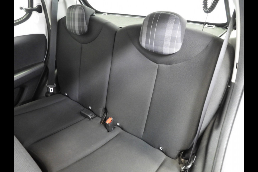 Peugeot 108 1.0 e-VTi Active Premium AIRCO/BLUETOOTH!