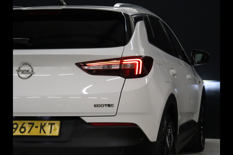 Opel Grandland X 1.2 Turbo Business Executive [TREKHAAK, APPLE CARPLAY, ANDROID, ELEK. KOFFERKLEP, PARKEERSENSOR, CRUISE, NIEUWSTAAT]