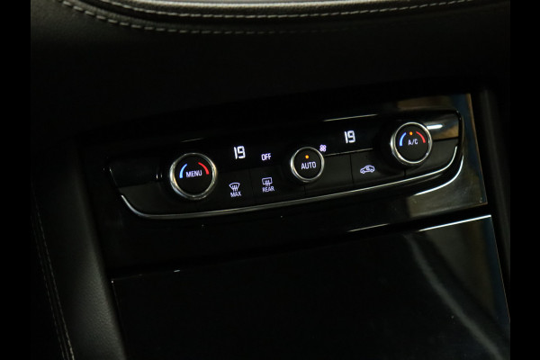 Opel Grandland X 1.2 Turbo Business Executive [TREKHAAK, APPLE CARPLAY, ANDROID, ELEK. KOFFERKLEP, PARKEERSENSOR, CRUISE, NIEUWSTAAT]