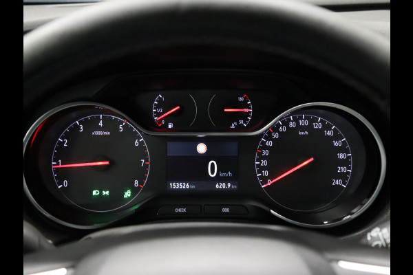 Opel Grandland X 1.2 Turbo Business Executive [TREKHAAK, APPLE CARPLAY, ANDROID, ELEK. KOFFERKLEP, PARKEERSENSOR, CRUISE, NIEUWSTAAT]